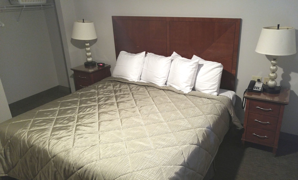 Affordable Suites of America Portage 13/45