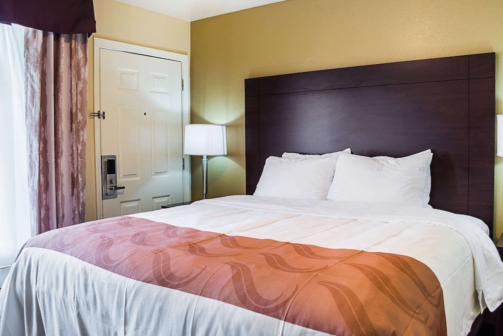 غرفة قياسية بسرير كينج، Quality Inn Vicksburg 5/10