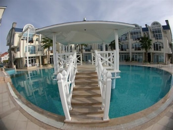 Seahorse Deluxe Hotel 11/66