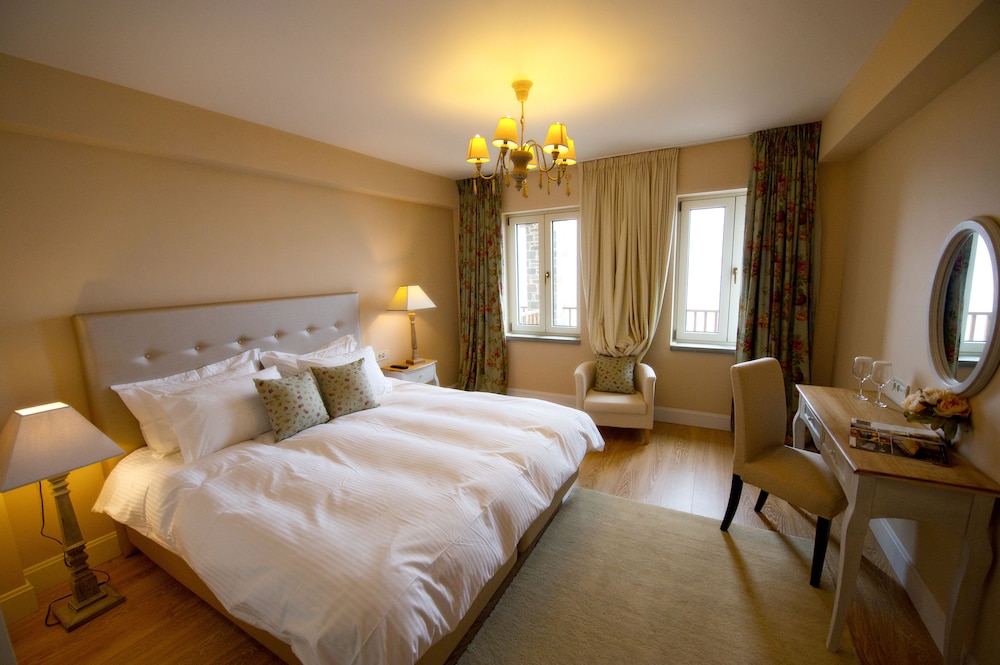 Mir boutique hotel 11/59