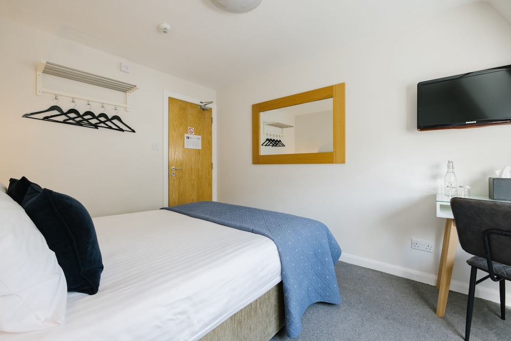 Cityspace Borough Hotel (ex. City Hotel London) 19/65