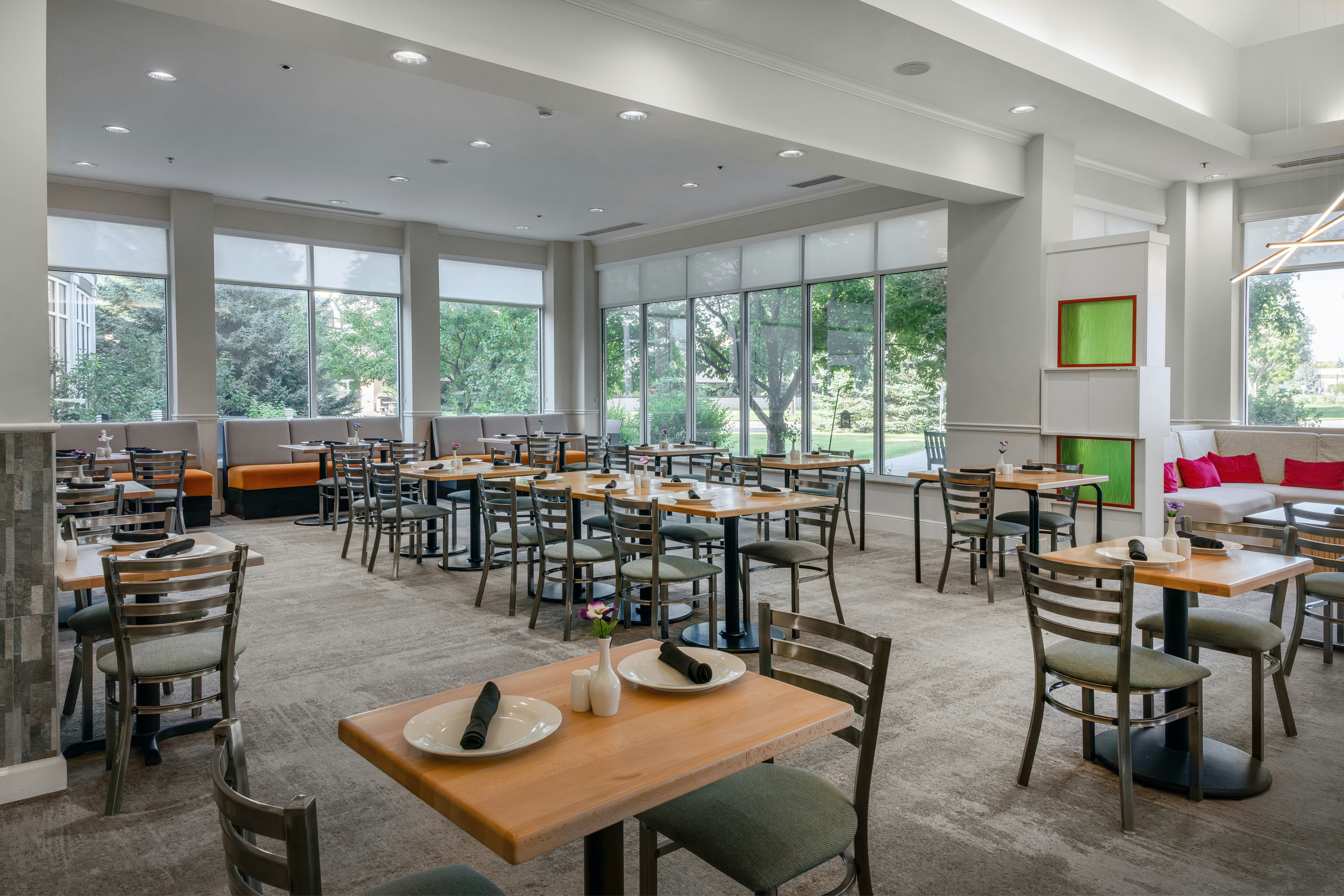 Hilton Garden Inn Grand Forks - UND 24/39