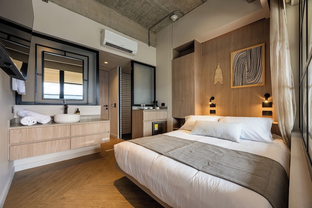 Nakua Stay plus Work Hotel 12/50
