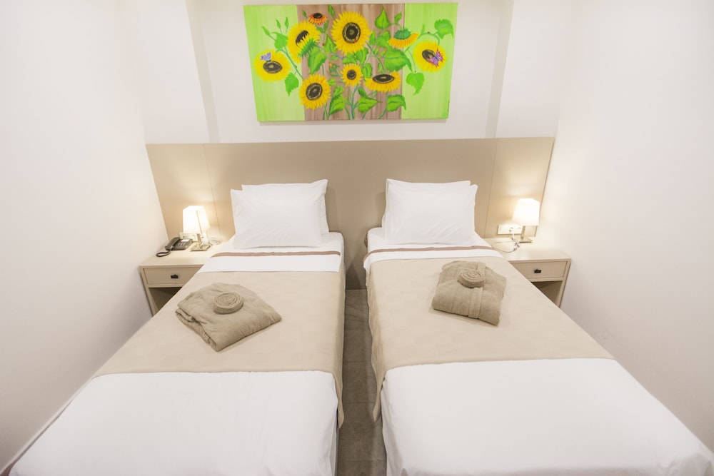 Eng Boutique Hotel 18/36