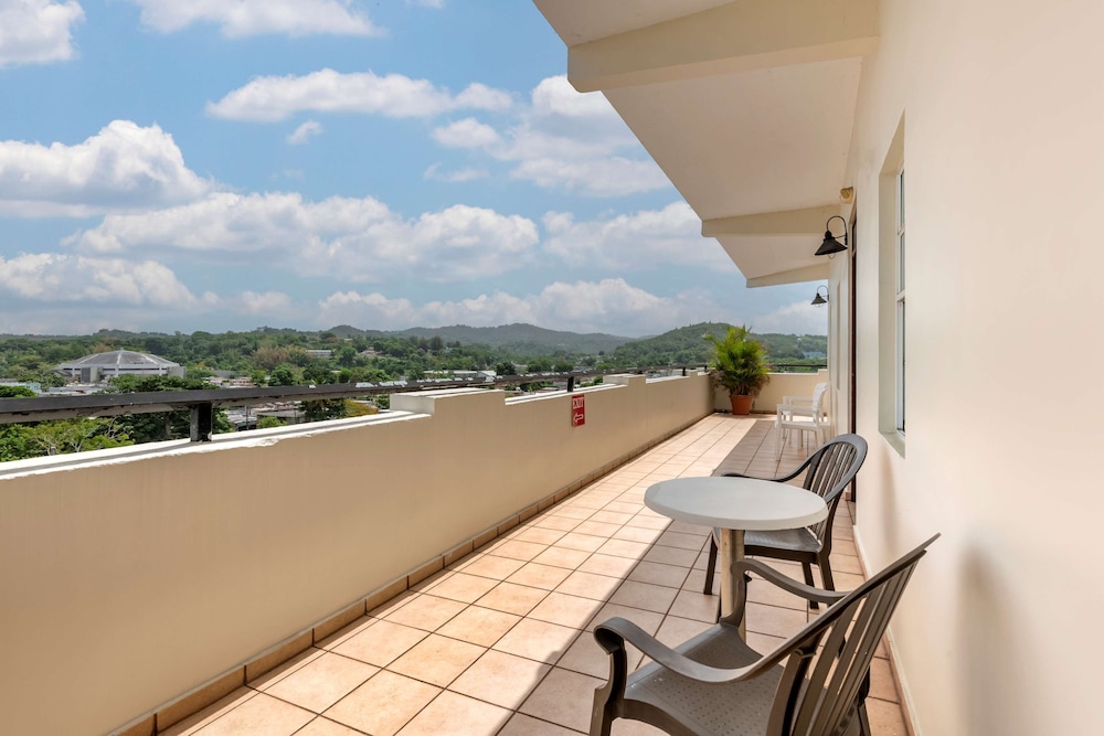 Mayaguez Plaza Hotel, BW Signature Collection 24/44