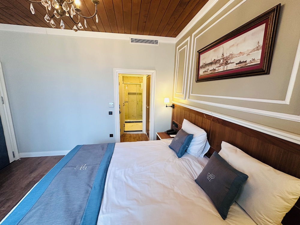 FERMAN HOTEL 25/72