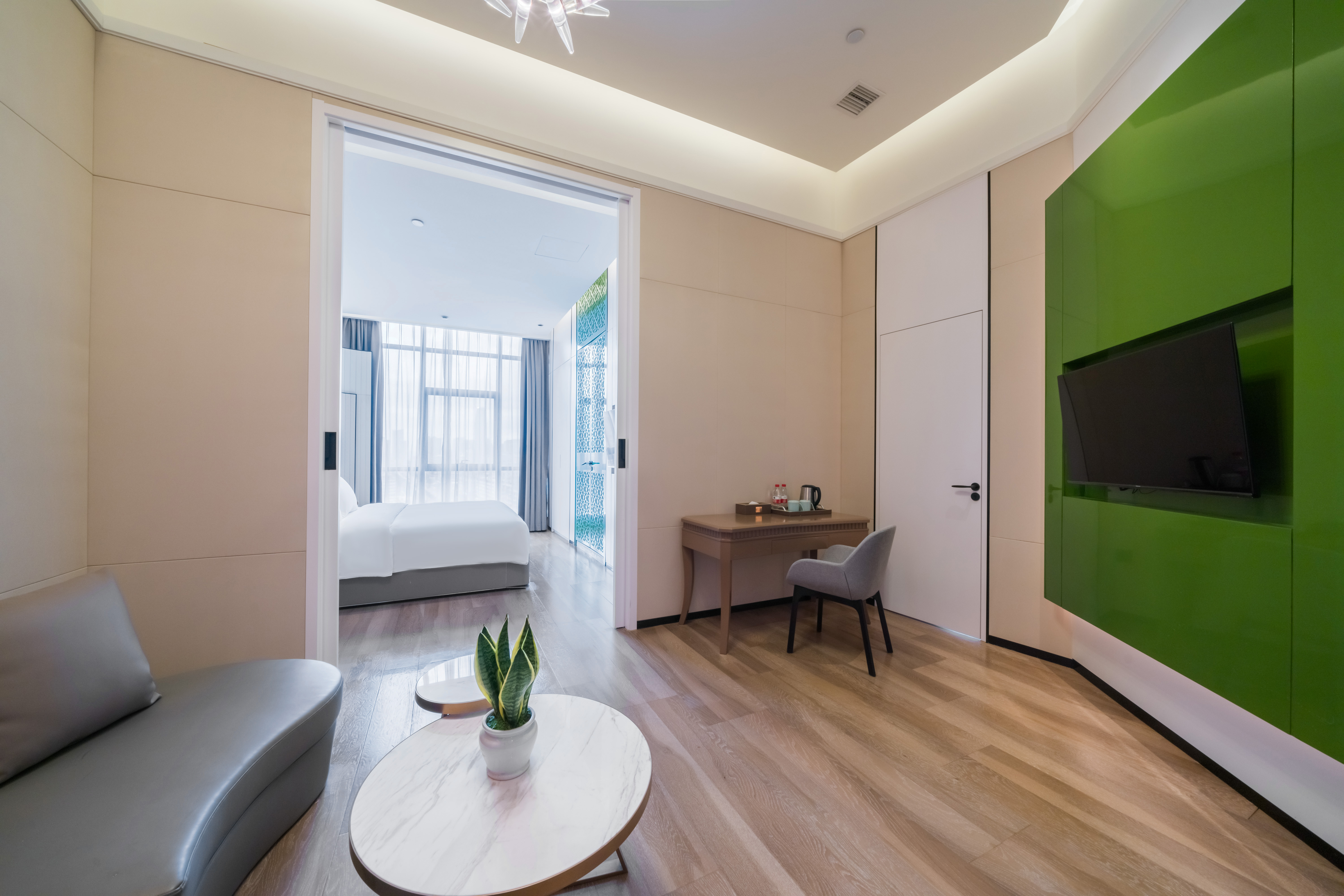 Rezen Hotel Jade Crystal 31/51