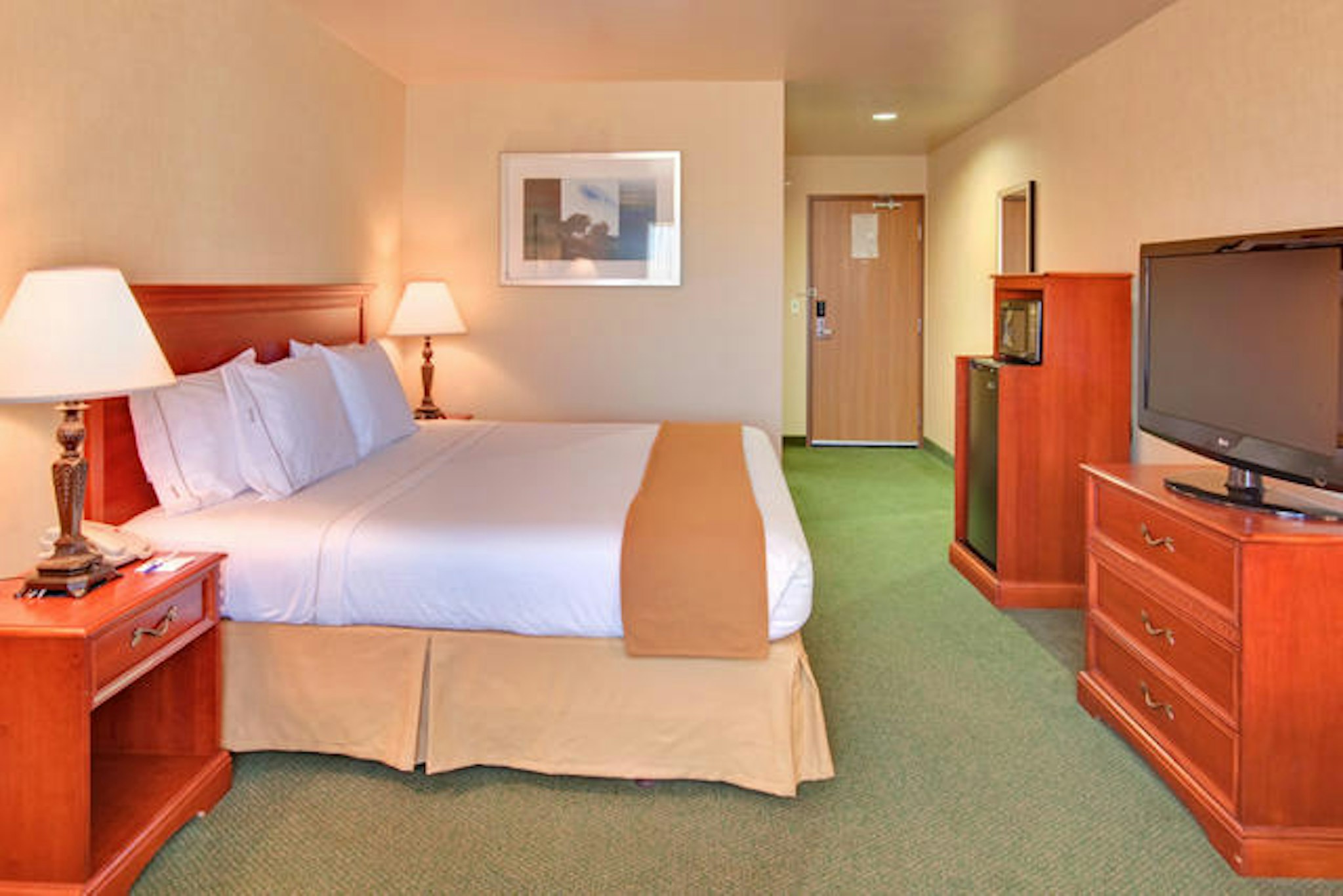 Holiday Inn Express Hotel & Suites Tehachapi Hwy 58/Mill St 11/29