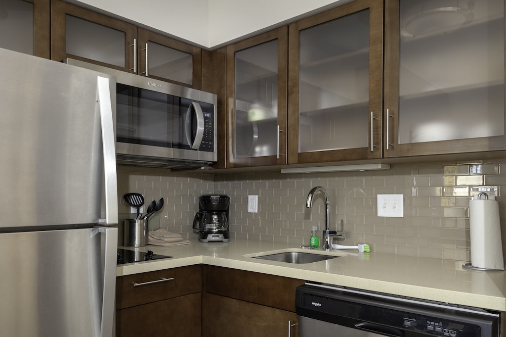 Staybridge Suites Phoenix East Gilbert 54/67