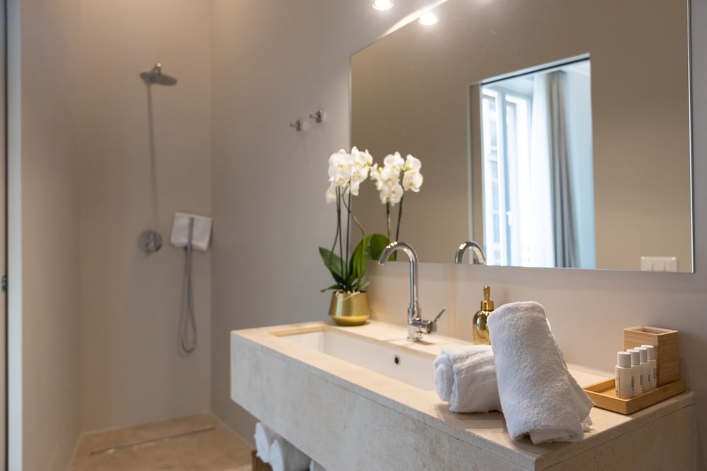 Domus 21 Luxury Suites 50/50
