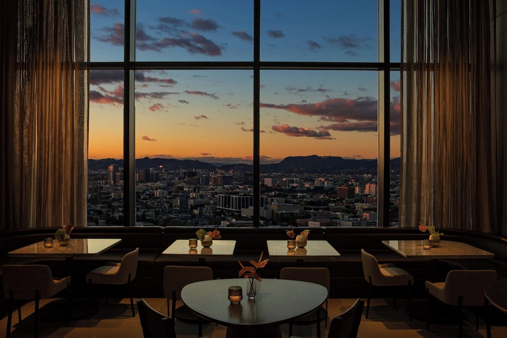 AC Hotel Downtown Los Angeles 34/50