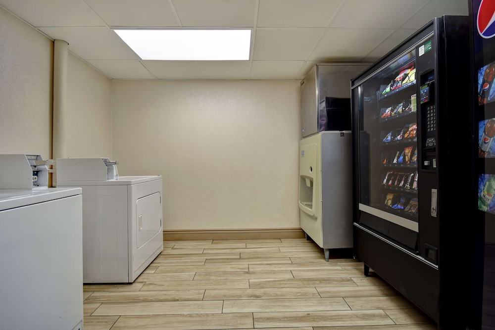 Best Western Rochester Marketplace Inn 23/32