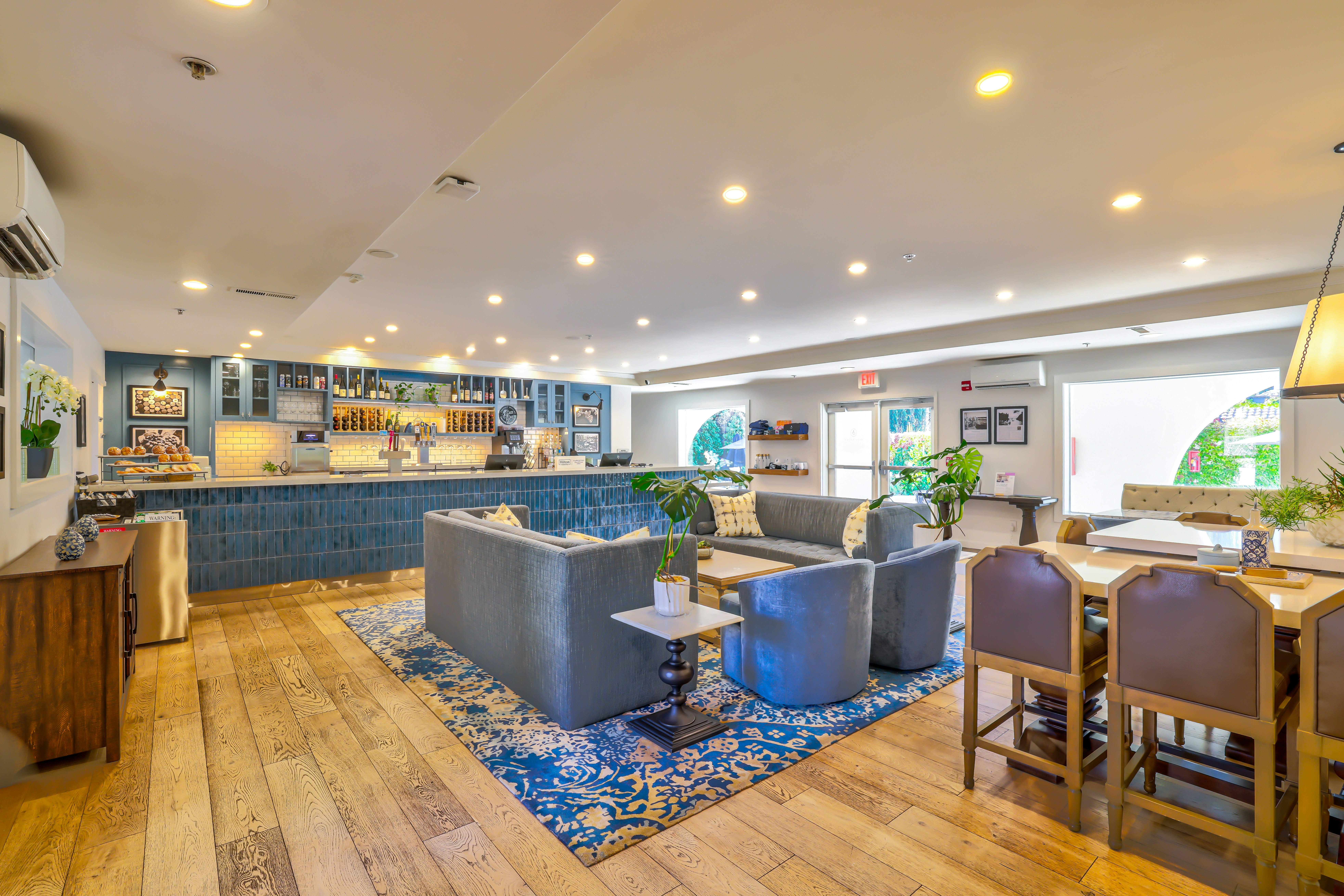 The Lodge at Healdsburg, tapestry Collection by Hilton 32/39