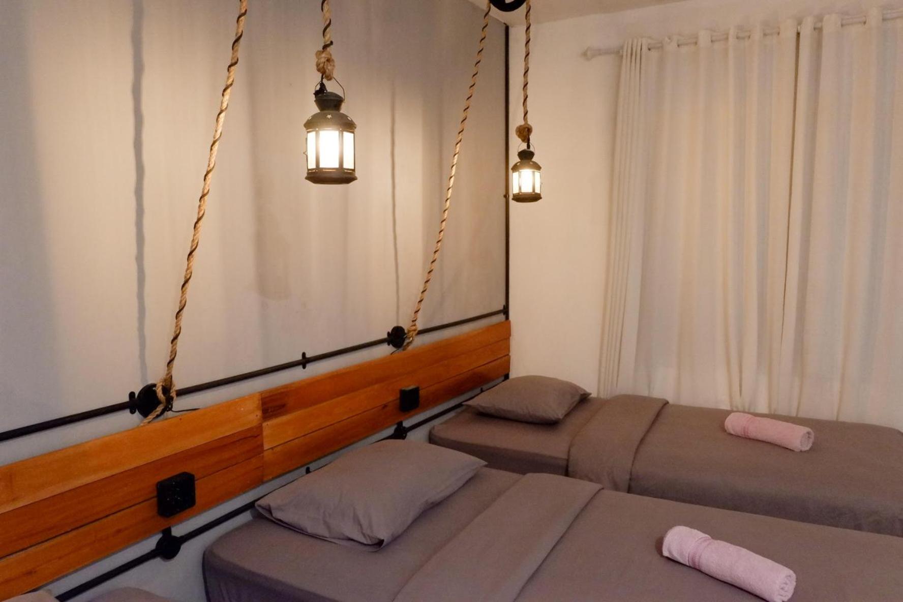 Buton Backpaker Lodge - Hostel 39/60