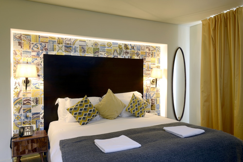 Dalma Old Town Suites 30/72