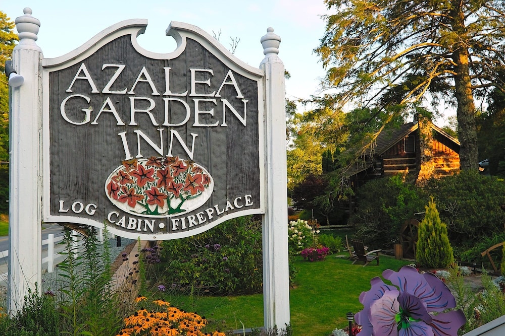 Azalea Garden Inn 6/50