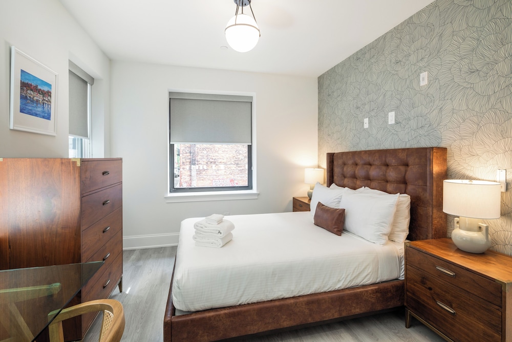 Sosuite at French Quarters - Rittenhouse Square 13/50