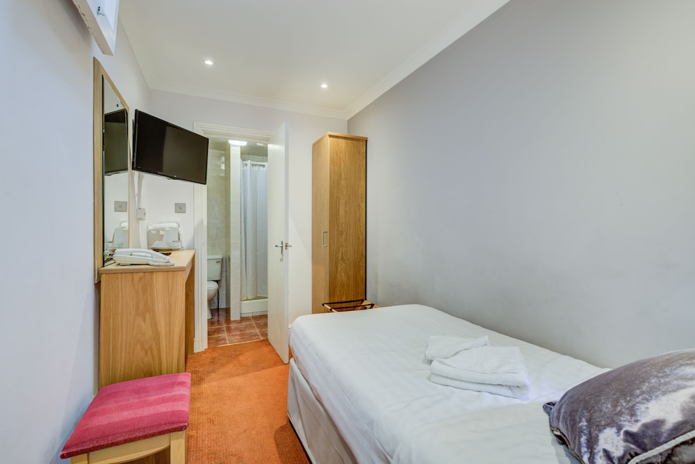 Admiral Hotel at Park Avenue (ex Admiral Hotel) 23/50