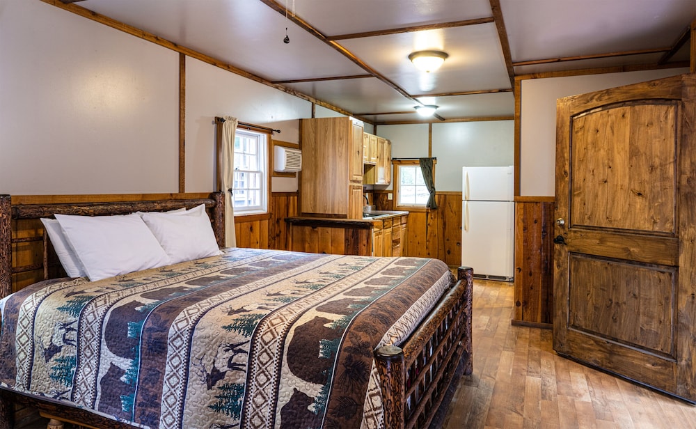 Union Creek Resort 14/50