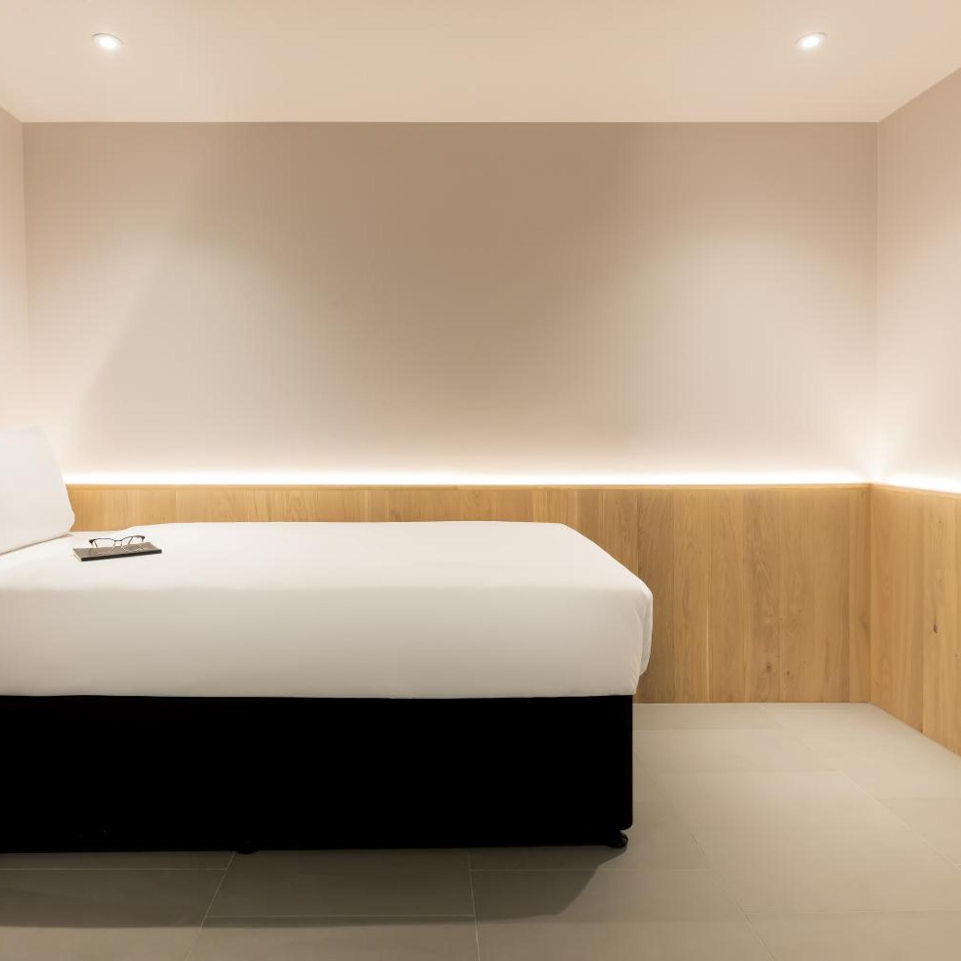 Cocoon, Single Bed, Accessible
