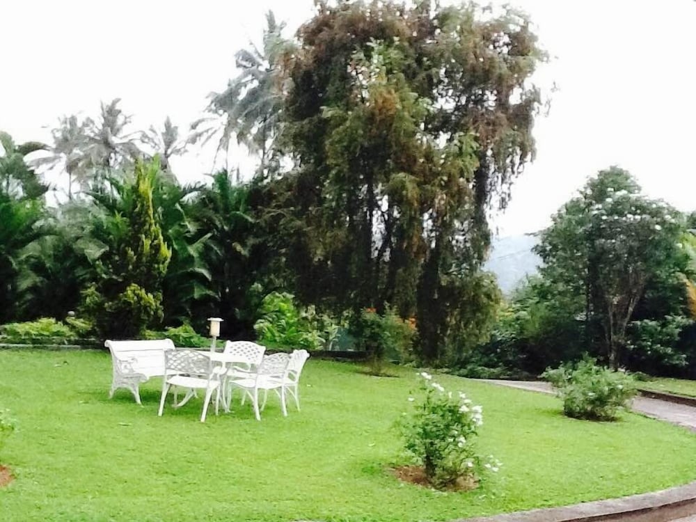Margaret Villa Hotel 13/16