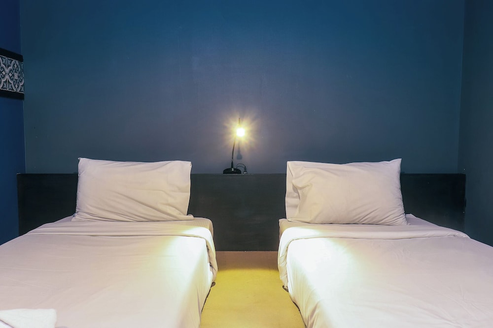 Fulfill Phuket Hostel 13/42
