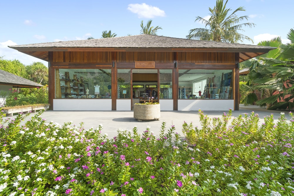 The Barefoot Eco Hotel 4/63