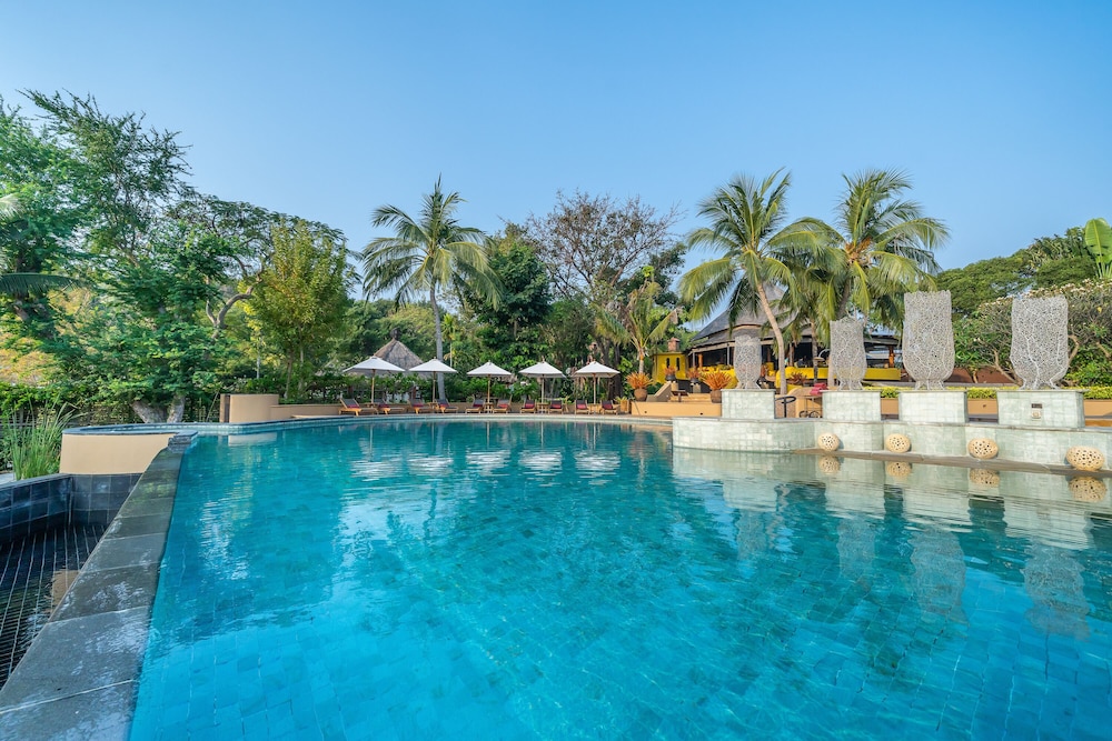Paradee Resort 43/50