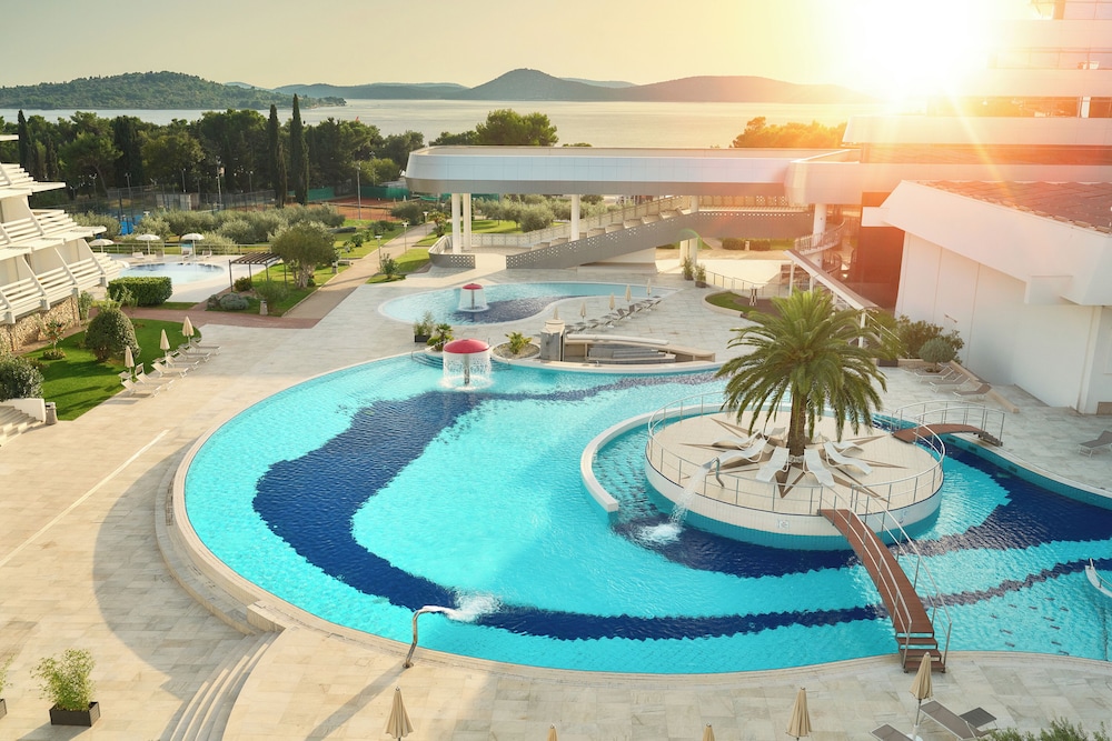 Olympia Sky Hotel 44/50