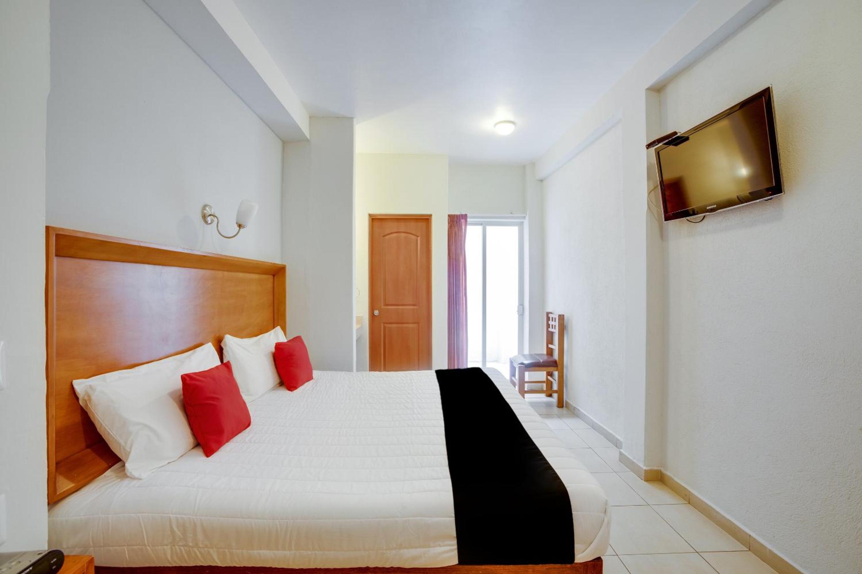 Hotel Patzcuaro 20/56
