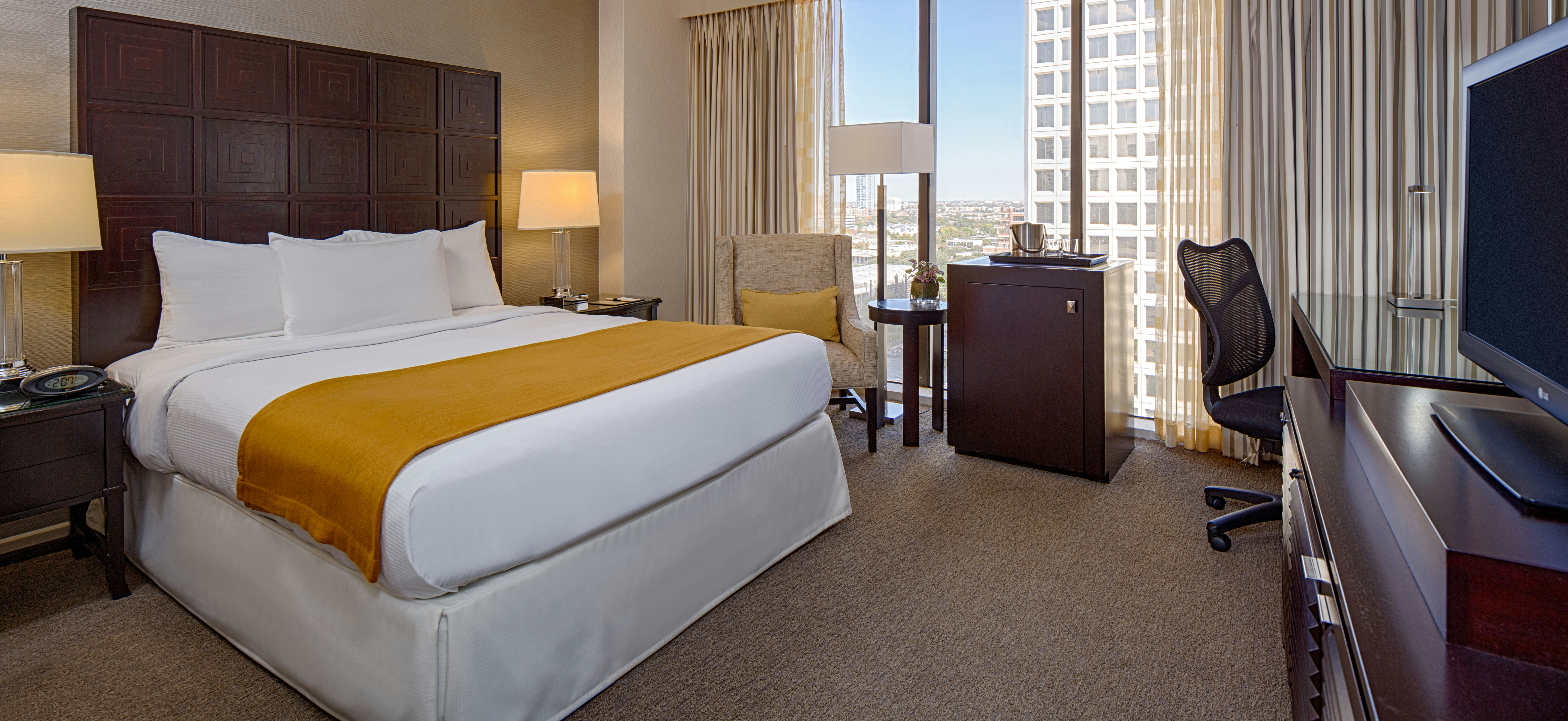 Room, Queen Bed, Deluxe Floor