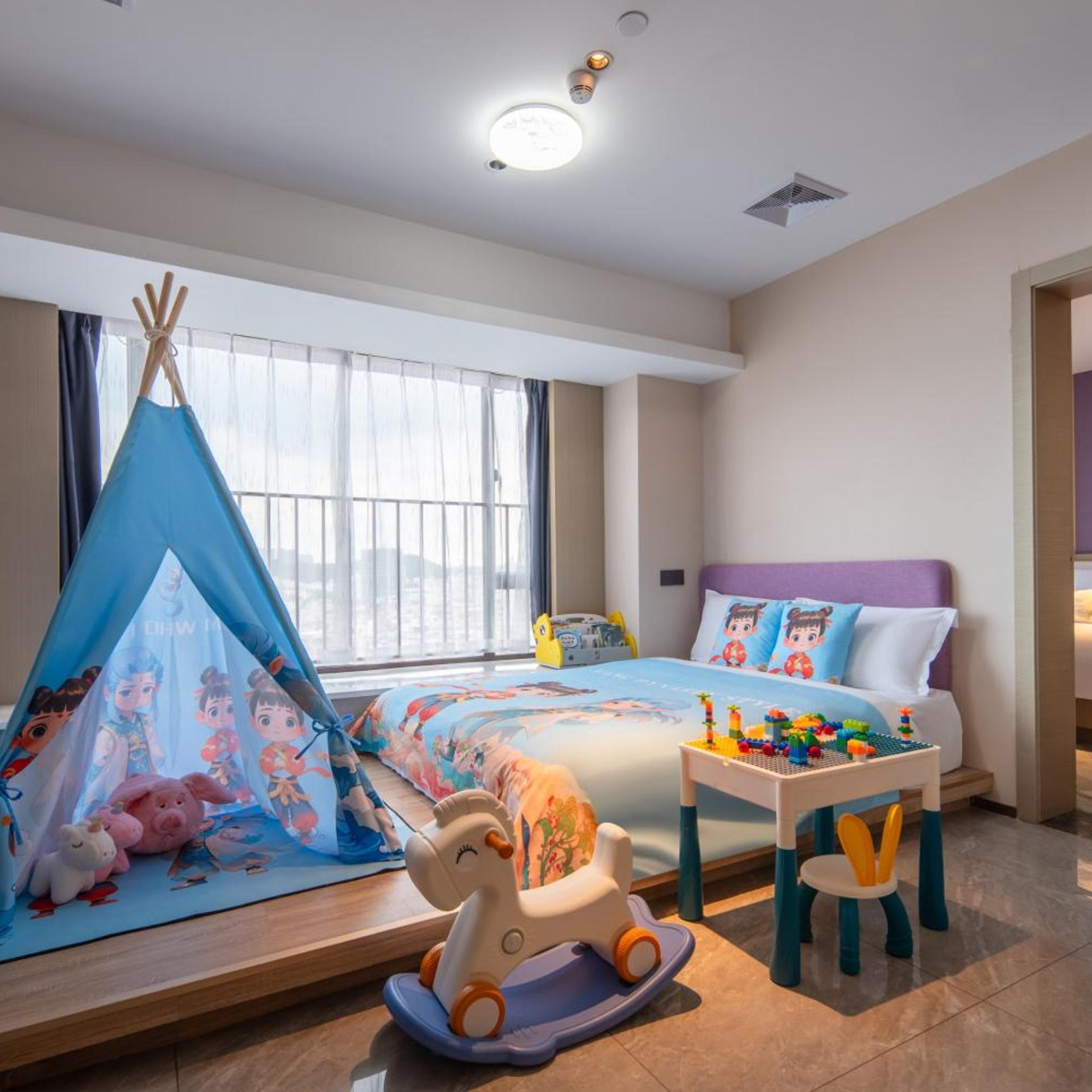 Lavande Hotel (Guangzhou Panyu Hanxi Changlong Dashi Subway Station Store) 24/28