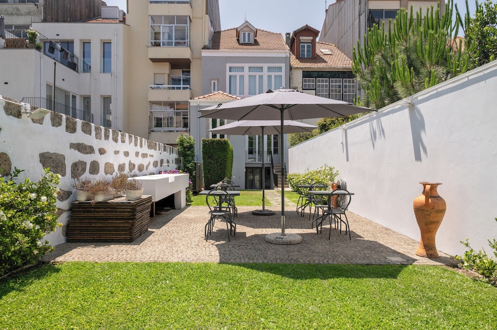 CHARMING HOUSE MARQUES 2 - CEDOFEITA 66/73