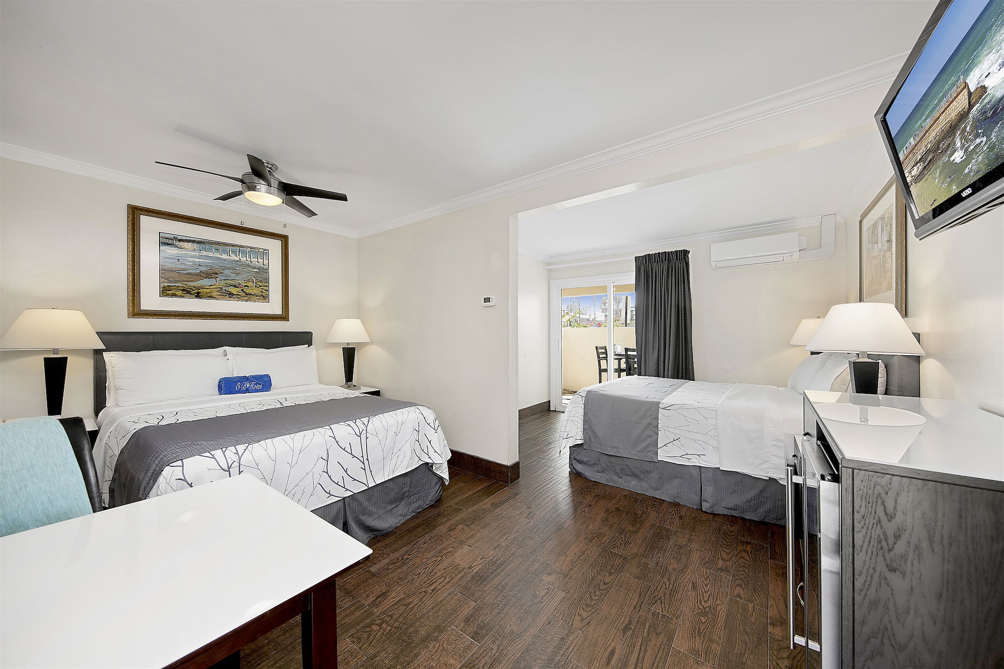 ROOM, 2 QUEEN BEDS, PET FRIENDLY, PATIO