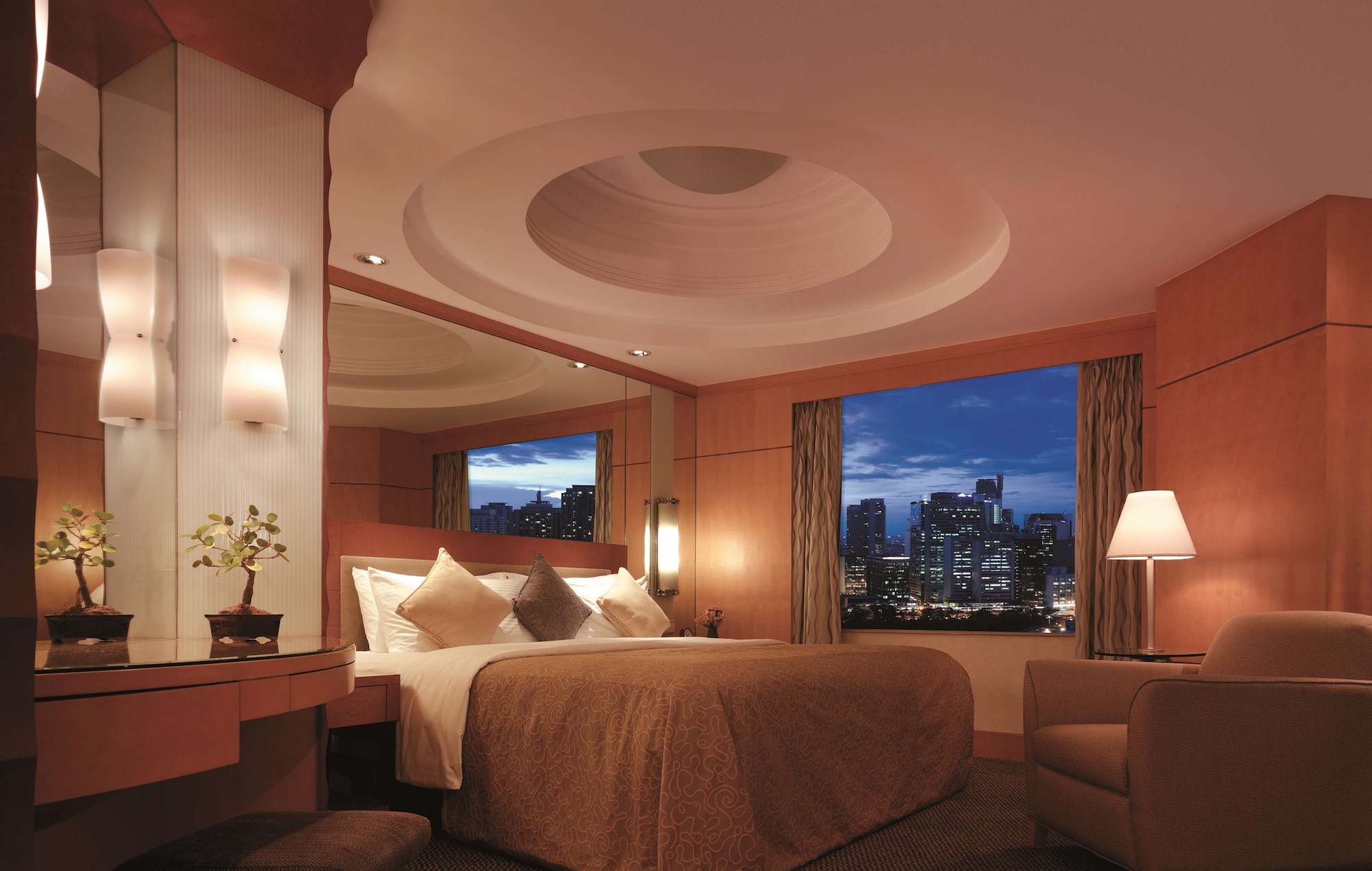 غرفة ديلوكس بسريرين منفصلين، Makati Shangri-La 9/10