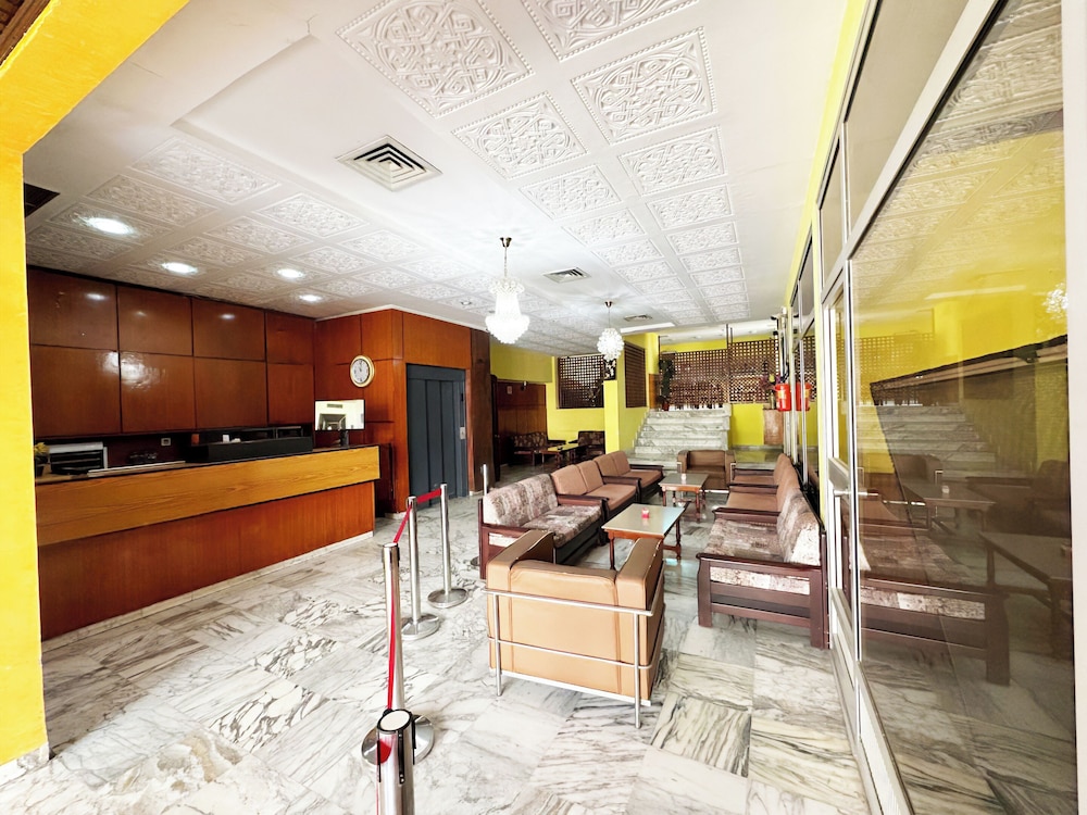 Hotel Tej 6/24