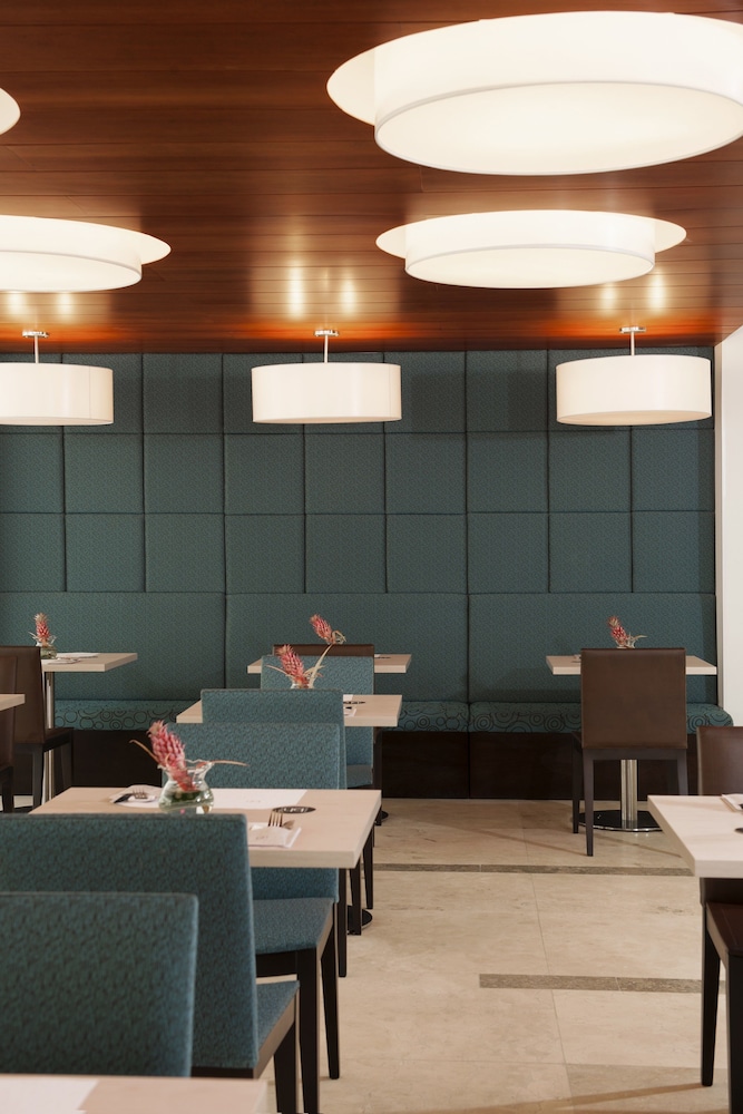 Hotel Bh Bicentenario 41/51