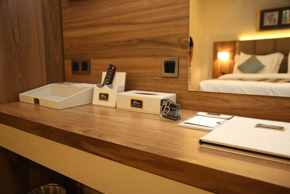أجنحة برام(Bram Suites) 24/25