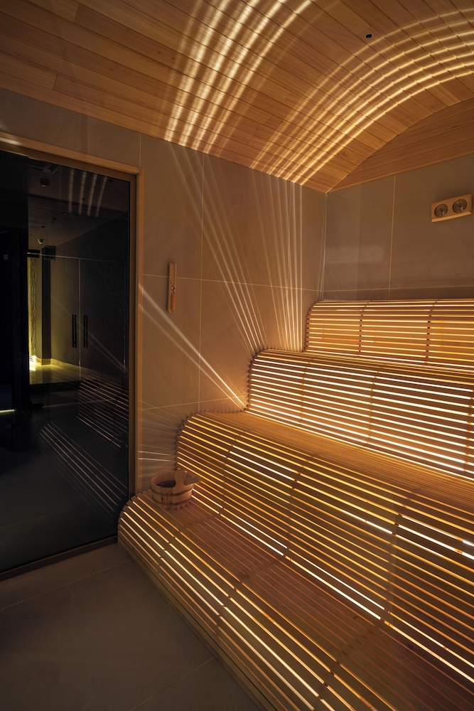 Delta Hotels By Marriott Istanbul Levent 35/70