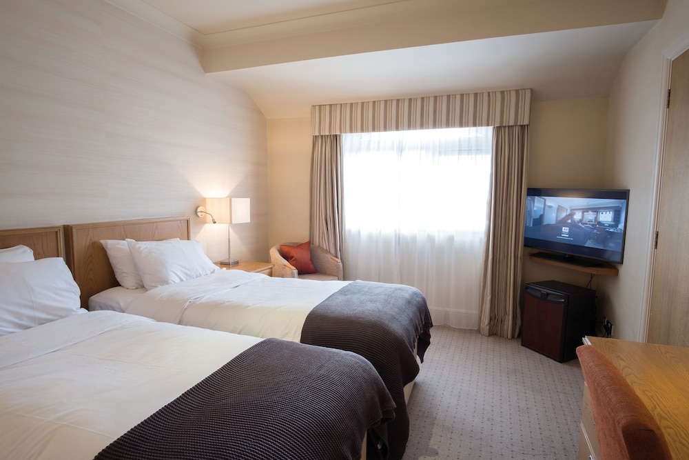 North Lakes Hotel And Spa 16/77