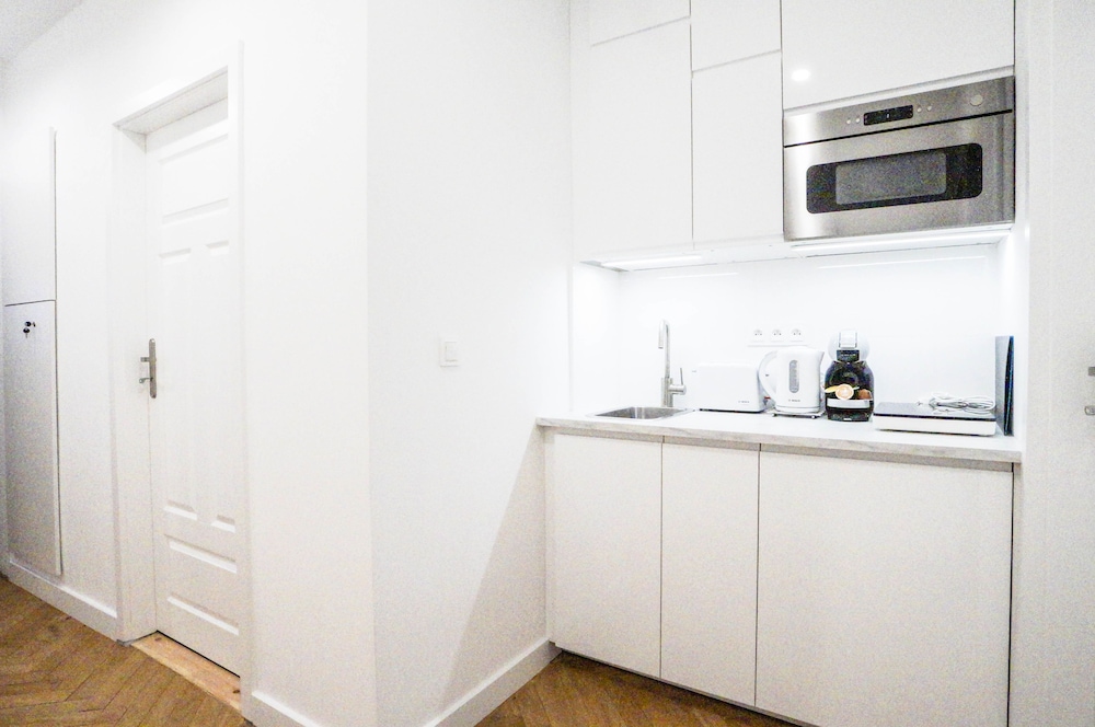 Aaa Stay Premium Apartments Old Town 9/50