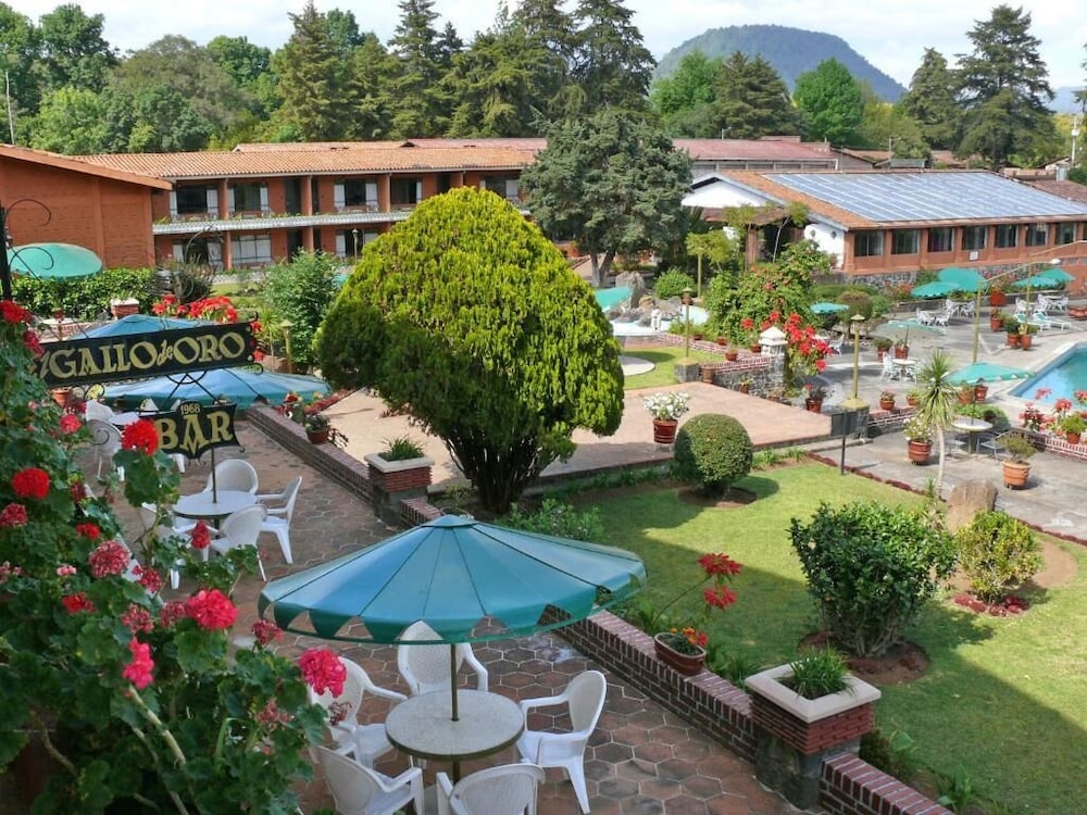 Hotel Pie de la Sierra 36/50