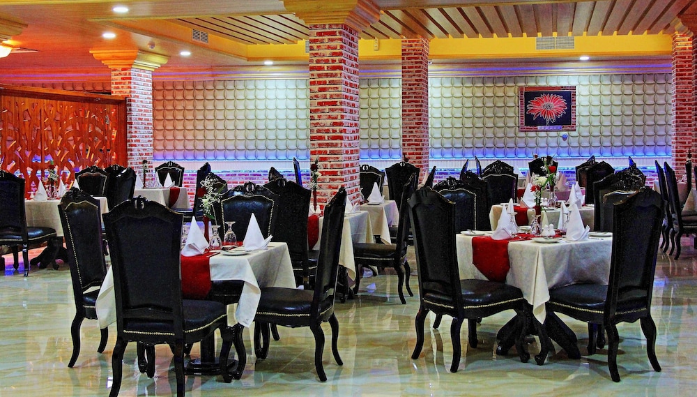 Bahrain International Hotel 34/42