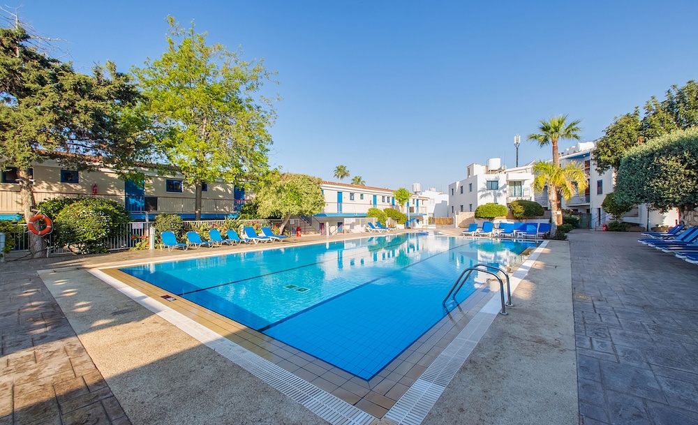 Green Bungalows in AYIA NAPA