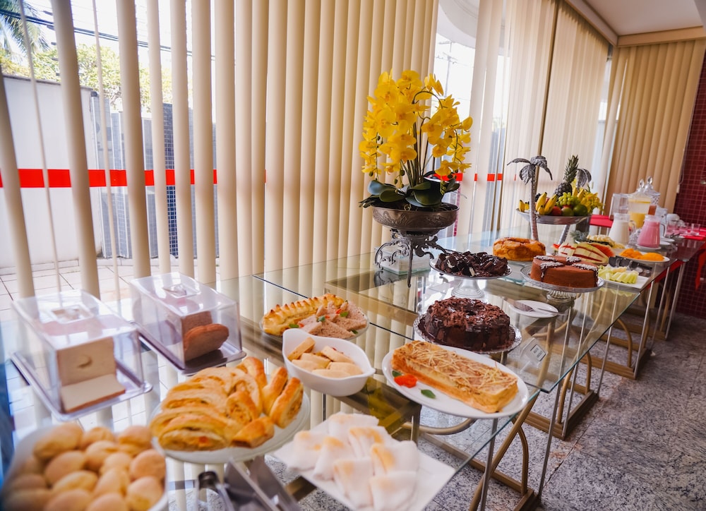 Costa Atlantico Hotel 36/46