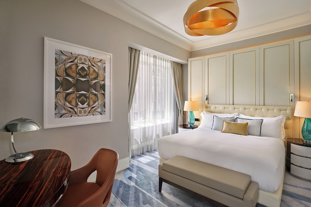 Club Suite
