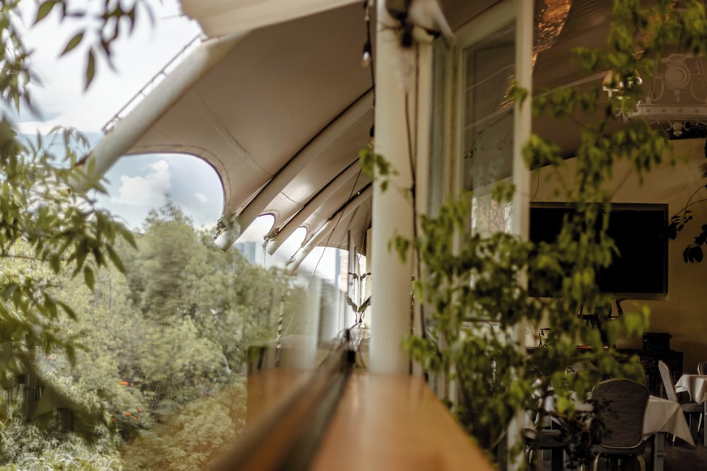 Maria Condesa Boutique Hotel 45/50