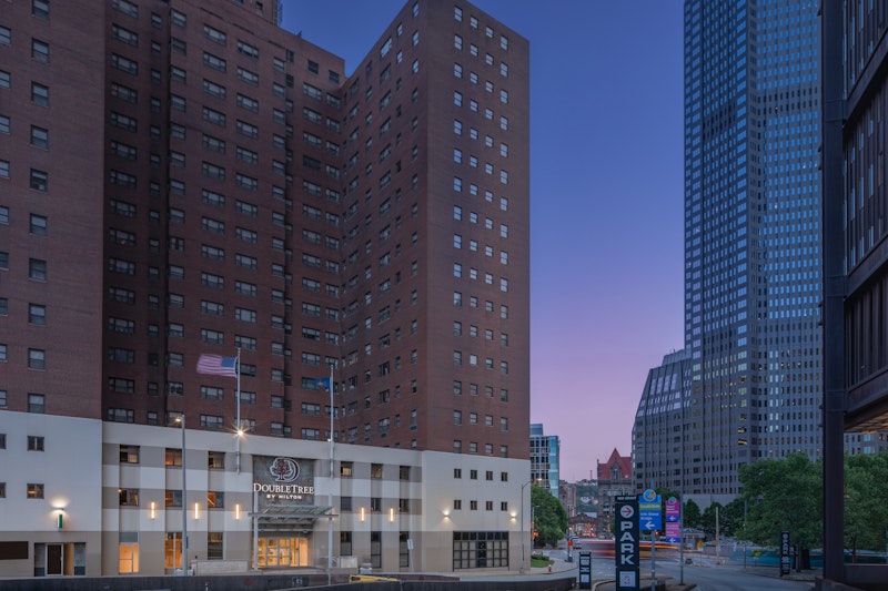 DoubleTree by Hilton Hotel & Suites Pittsburgh Downtown in PITTSBURGH - PA