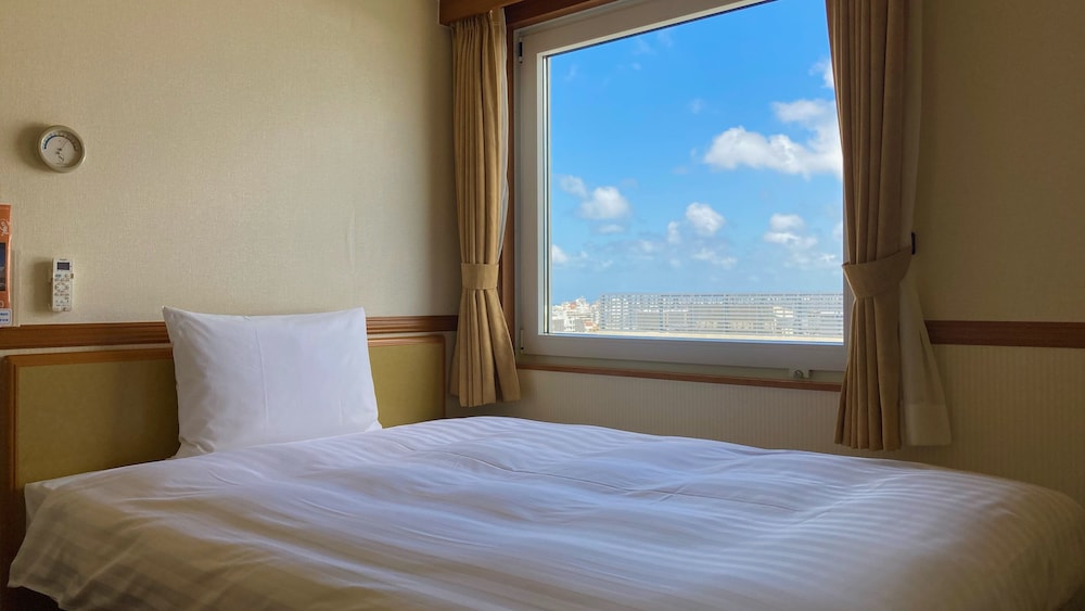 Toyoko Inn Naha Shin Toshin Omoromachi 14/58
