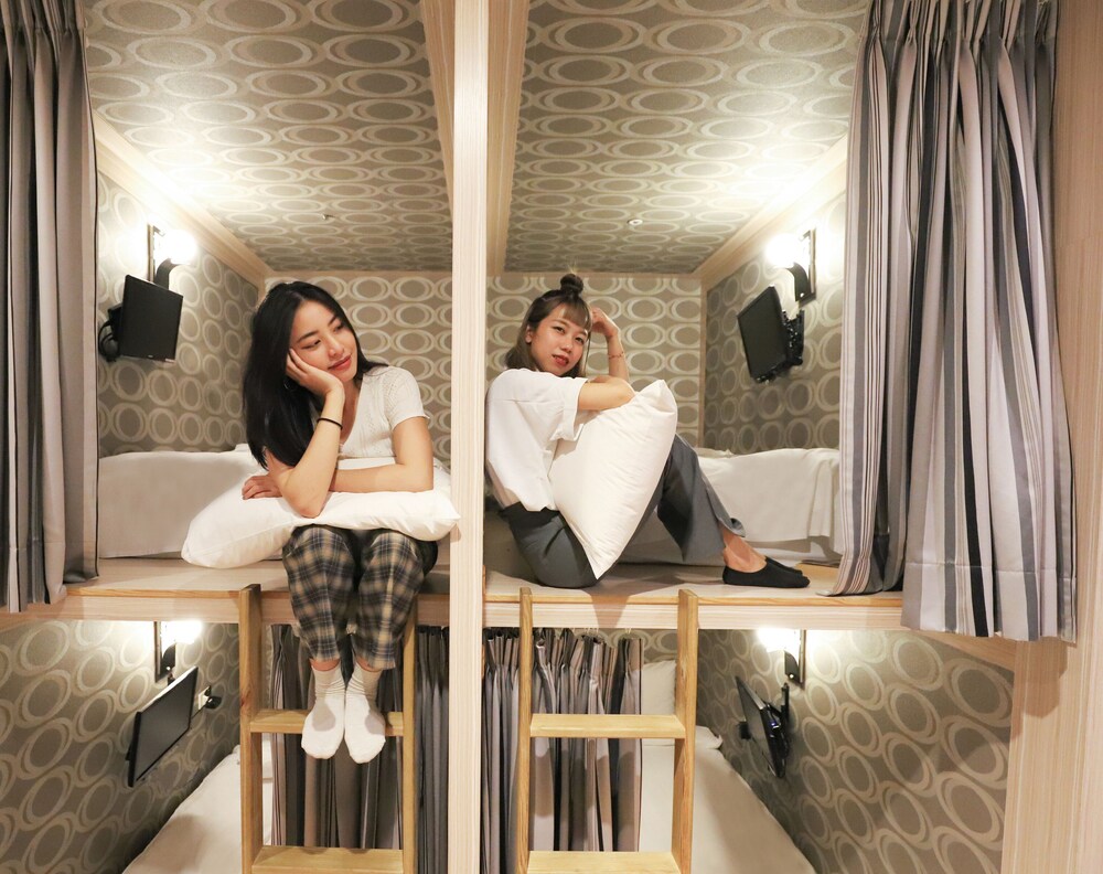 Anho Chew Hotel 12/50